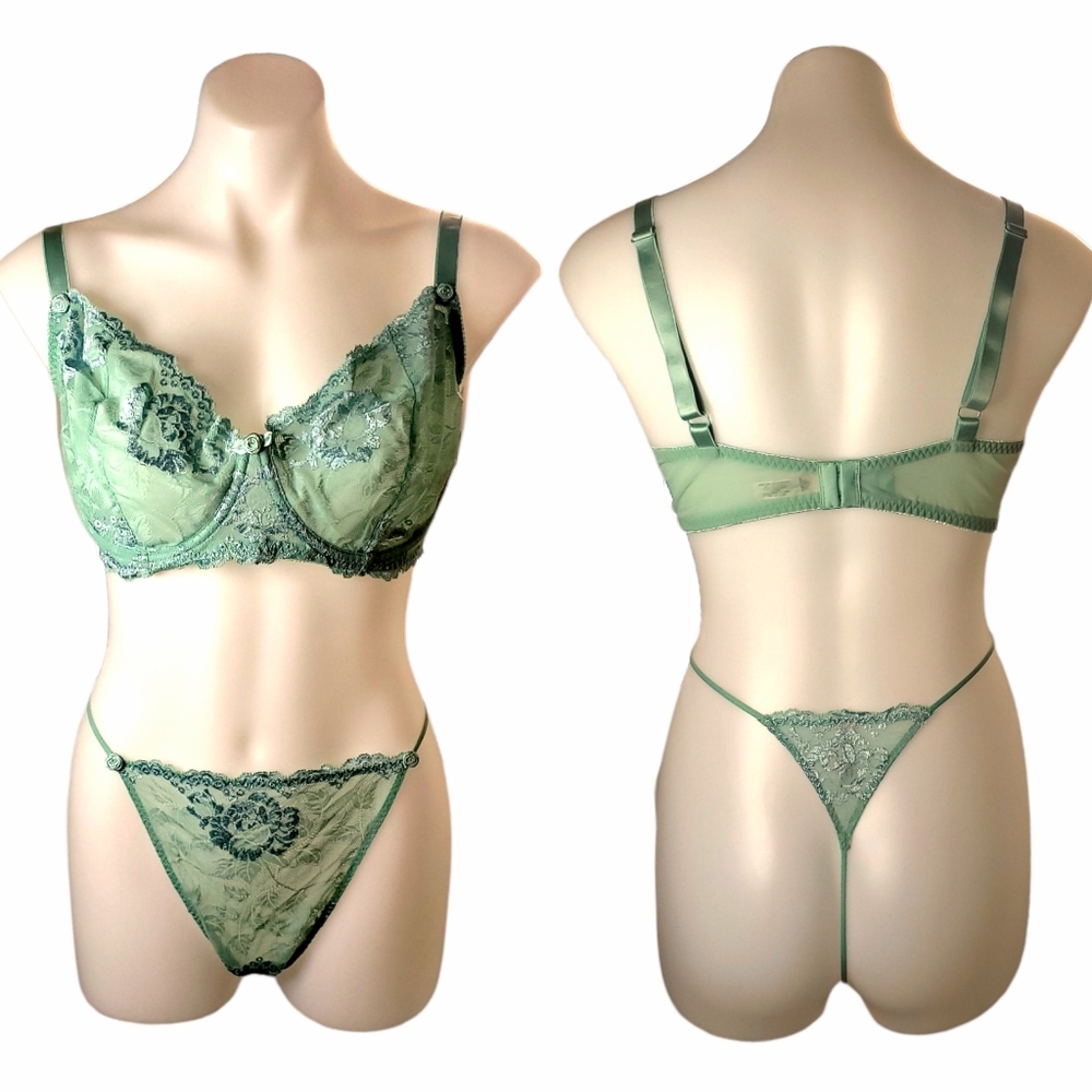 Victoria's Secret Vintage Floral Lace Bra 40DD, Bikini Panty XXL,V-String XXL